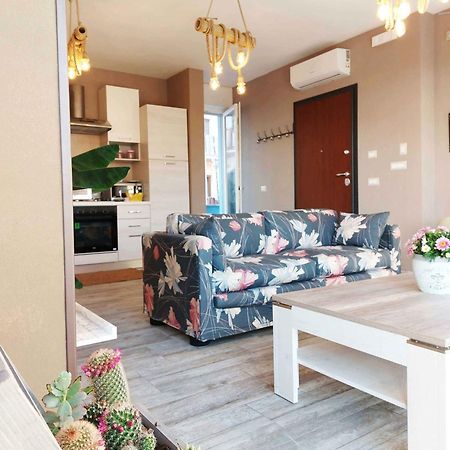 Sweet Home & Wellness Affittacamere Nettuno Exteriör bild
