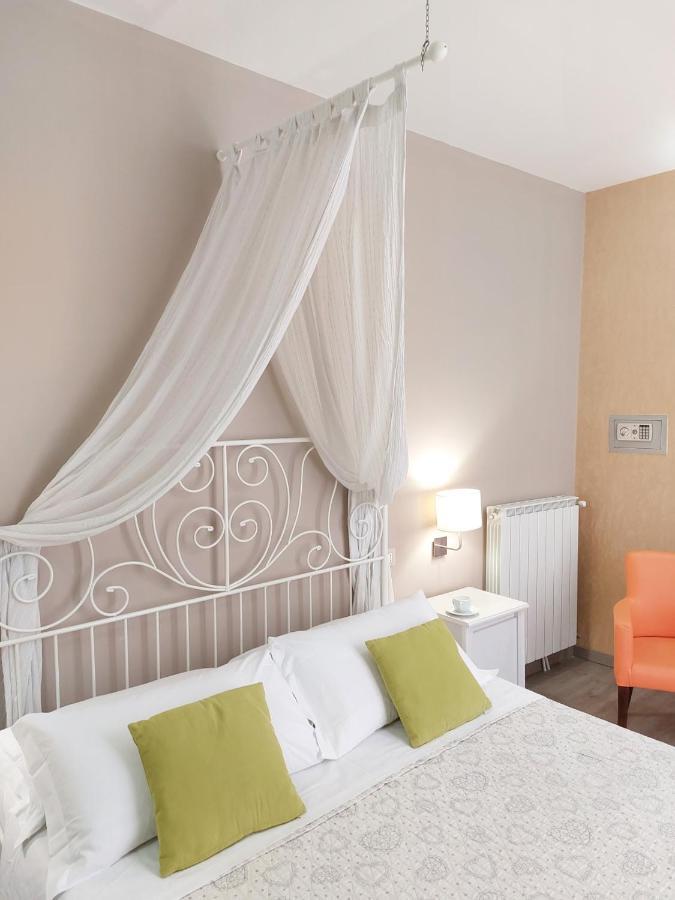 Sweet Home & Wellness Affittacamere Nettuno Exteriör bild