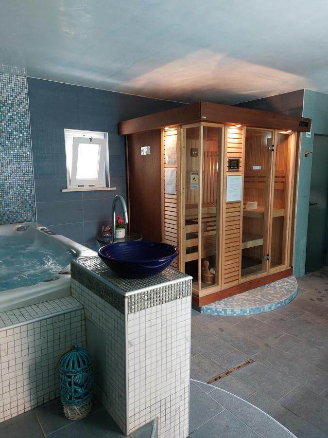 Sweet Home & Wellness Affittacamere Nettuno Exteriör bild