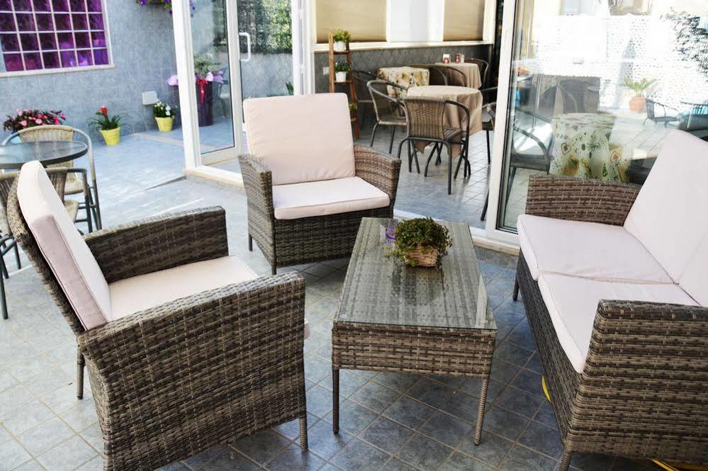 Sweet Home & Wellness Affittacamere Nettuno Exteriör bild