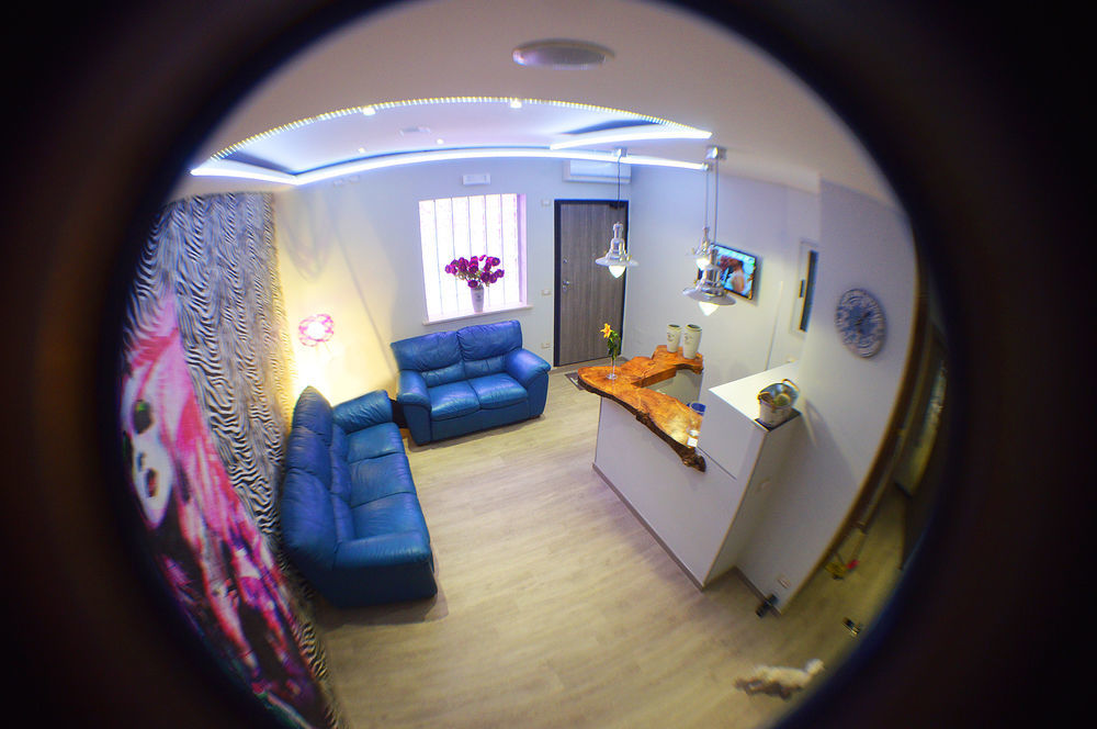 Sweet Home & Wellness Affittacamere Nettuno Exteriör bild