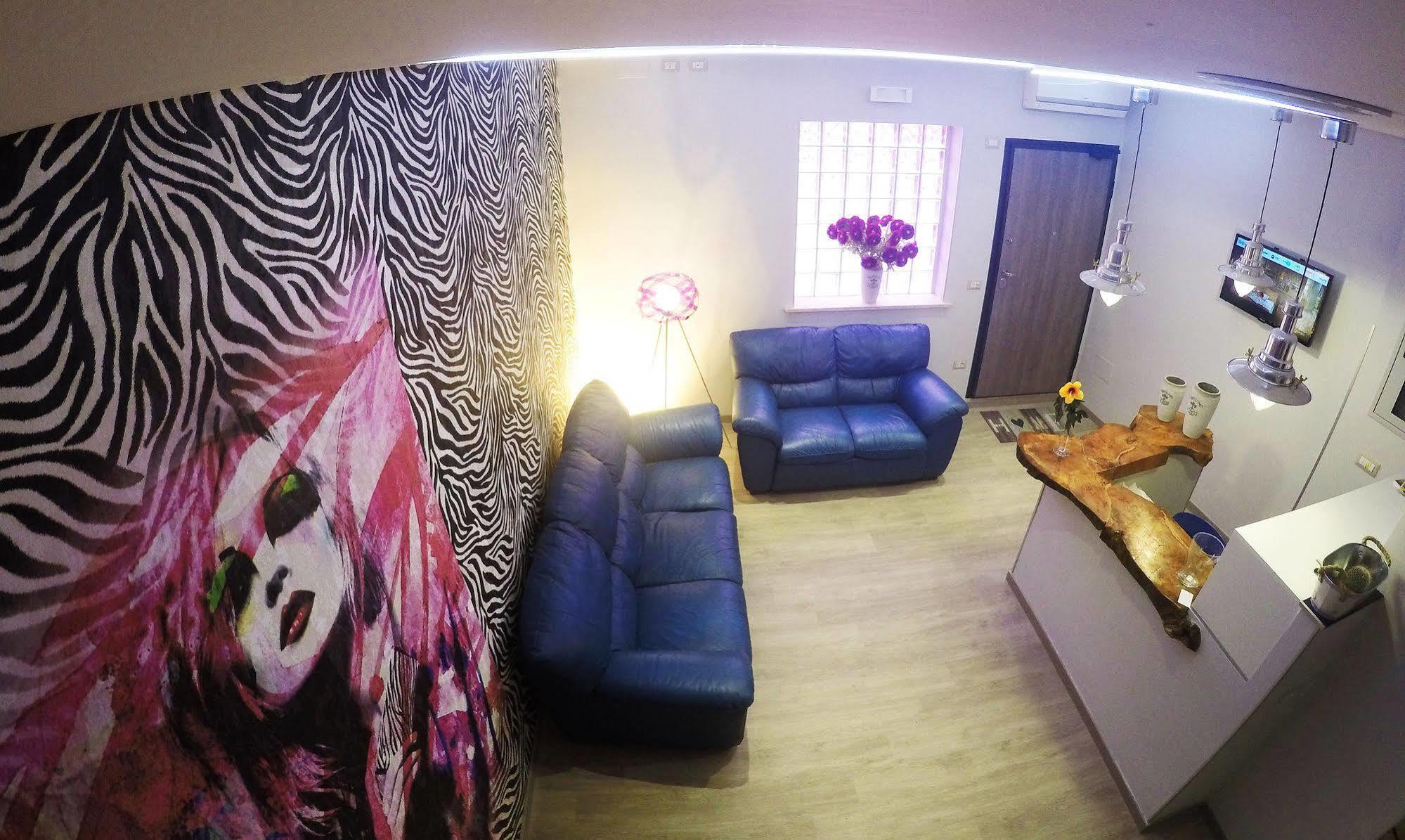 Sweet Home & Wellness Affittacamere Nettuno Exteriör bild